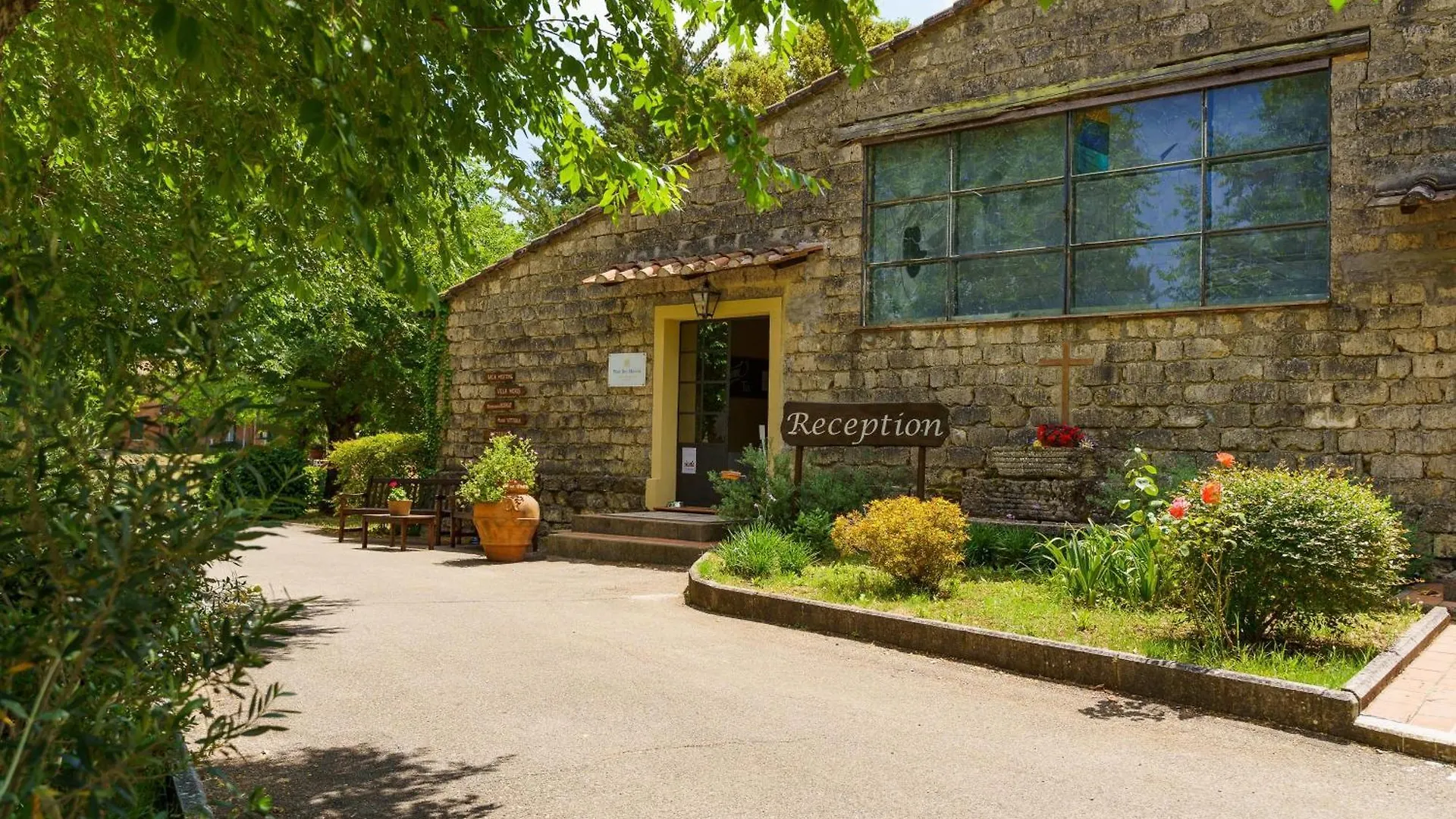 Isa-Residence With Swimming Pool Surrounded By Greenery Just 5 Minutes From Massa Marittima 0*,