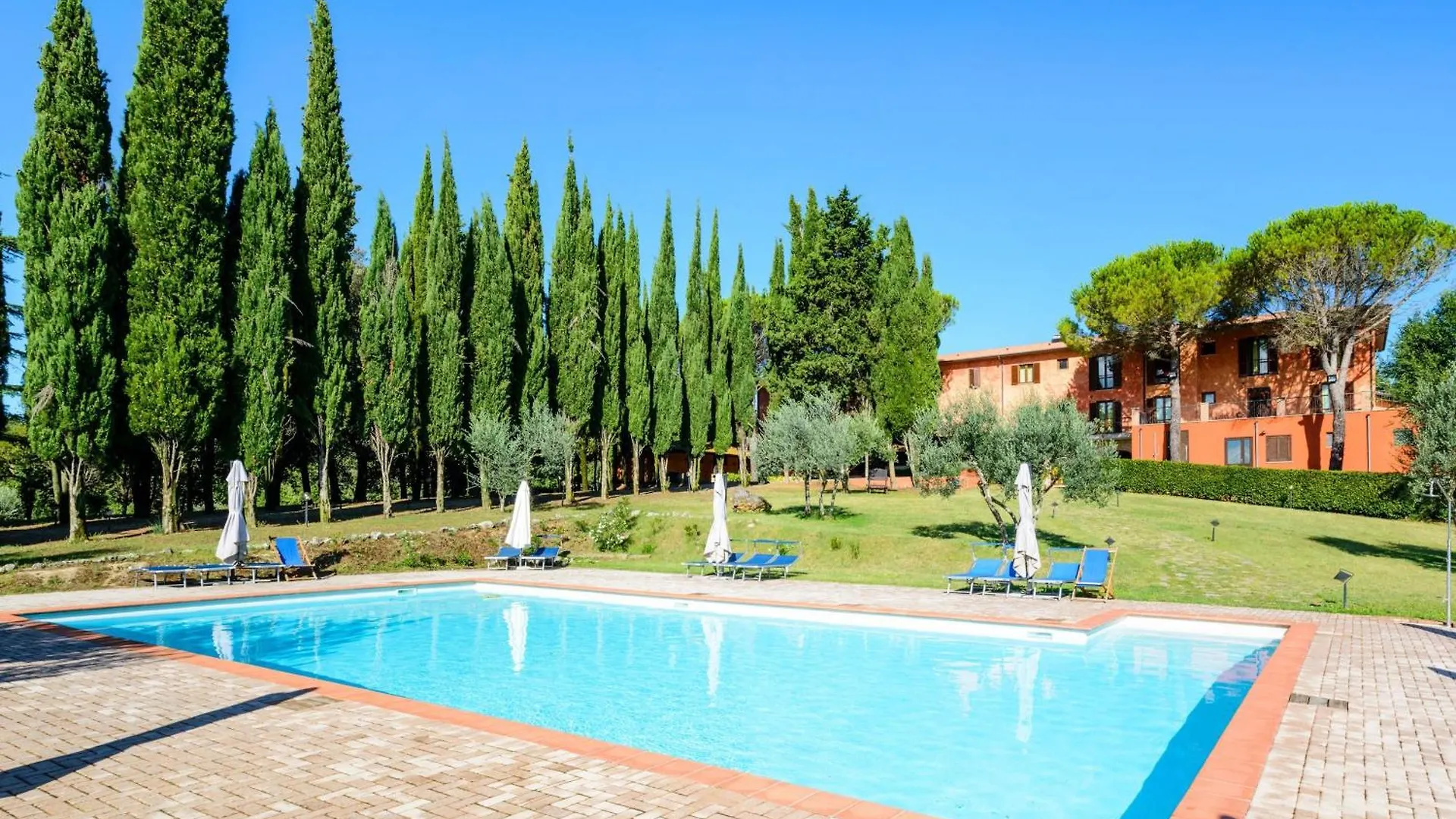 Apart Otel Isa-Residence With Swimming Pool Surrounded By Greenery Just 5 Minutes From Massa Marittima